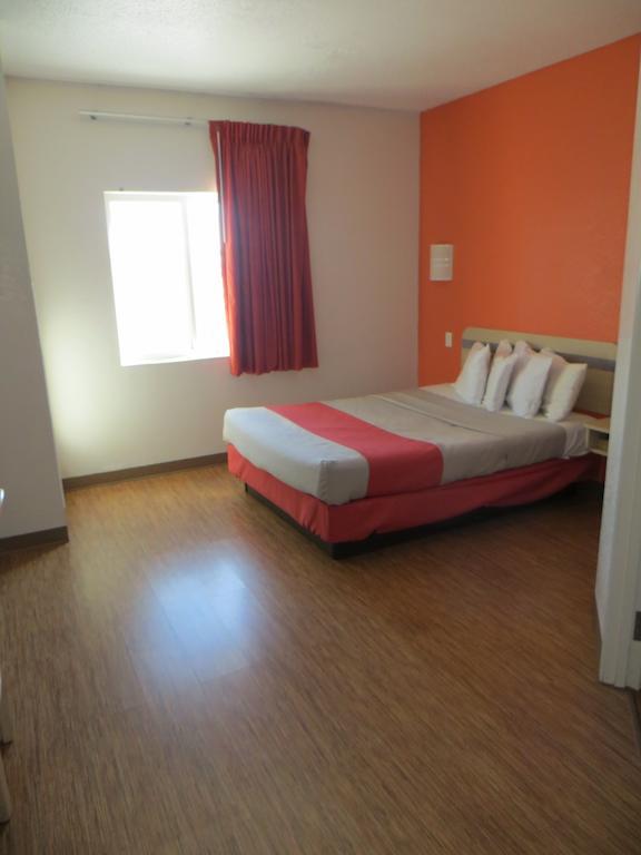 Motel 6-Minonk, Il Zimmer foto